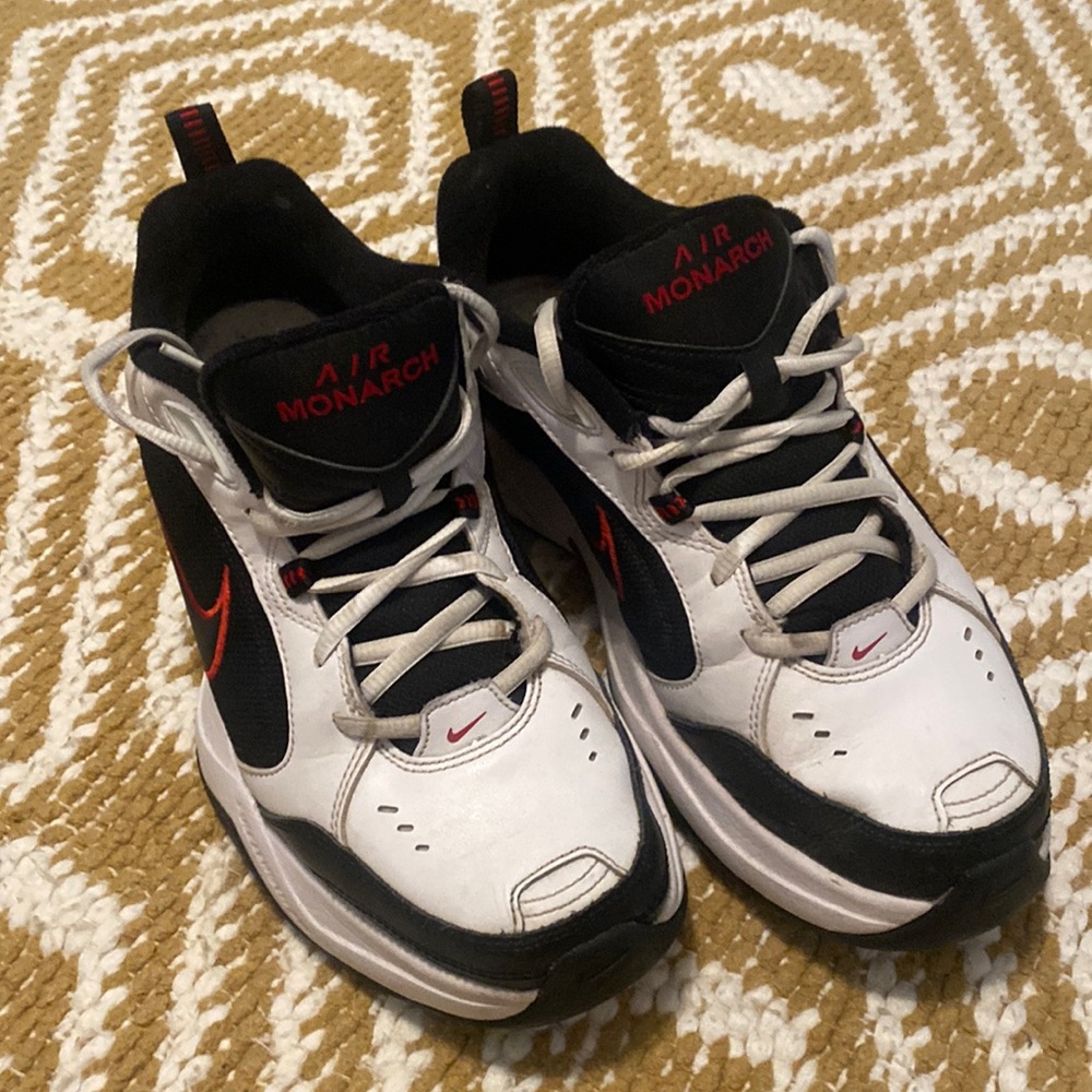 Nike Air Monarchs - Picture 1 of 8